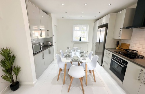 Billingham Casa | Malvern House by Blue Skies Stays