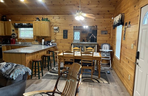 Pigeon Forge Cabina | Mama Bear - cerca de todas las atracciones Pigeon Forge y Gatlinburg Great Smoky Mtns