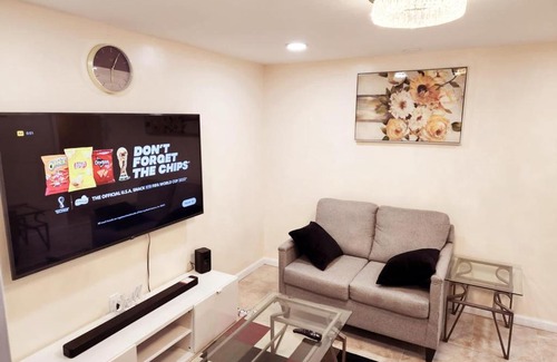 Lower Vailsburg Apartamento | Mamas Love Apartment