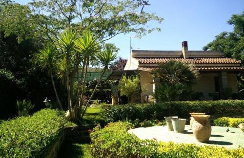 Carlentini Villa | Mamma Arancia