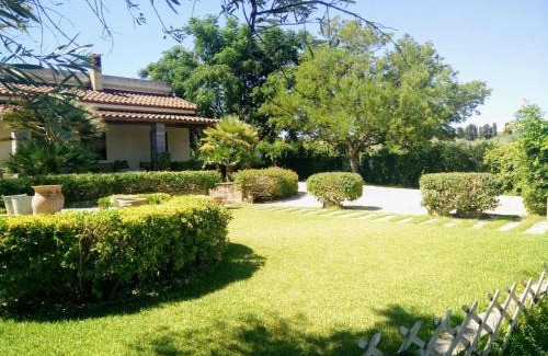 Carlentini Villa | Mamma Arancia