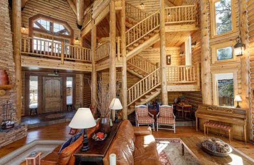 Mammoth Creek Casa | Mammoth Creek Luxury Retreat near Zion and Bryce C