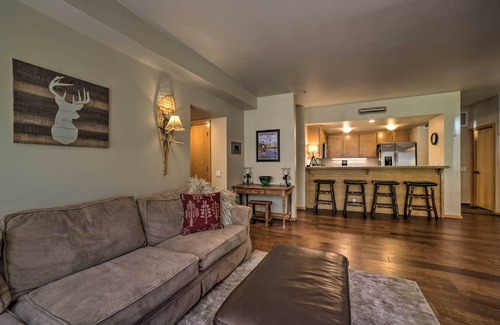 Mammoth Lakes Condominio | Cosy Mammoth Lakes Condo - A pie del campo de golf!