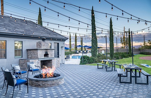 East Mesa Casa | Experience Stress-Free Living in Mesa's Custom Retreat