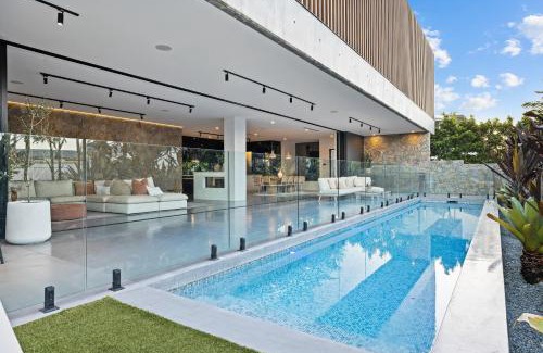 Kingscliff Casa | Mana Beach House - Award winning, Heated Pool, Gym