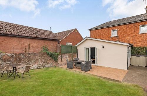 Loddon Casa | Manager's Cottage