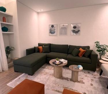 Shurtah al-Dakhlah Apartamento | Manazil Hospitality - The Village 2BR Garden - 2301