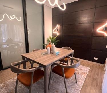Shurtah al-Dakhlah Apartamento | Manazil Hospitality - The Village 2BR Garden - 2301