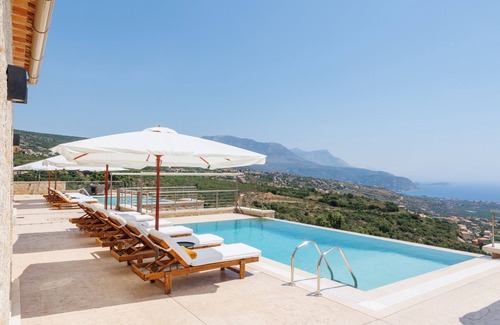 Lefktron Villa | Manazil Mani Luxury villas - 3 bedroom villas with panoramic sea & mountain view