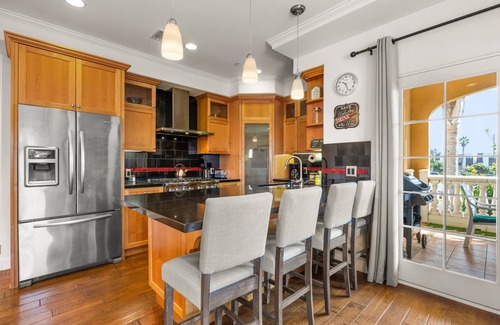 Oxnard Shores Casa | Mandalay Shores Townhome