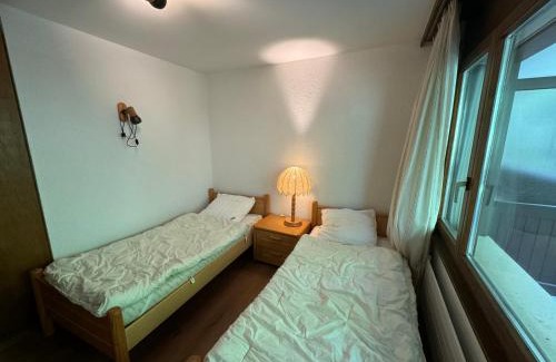 Busserach Apartamento | Mandarin B10