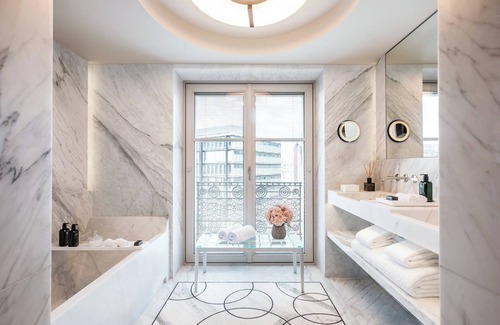 6th Arrondissement Otro | Mandarin Oriental Lutetia, Paris