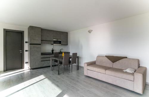 Mandello del Lario Apartamento | Mandello Studio - apartment with view and parking