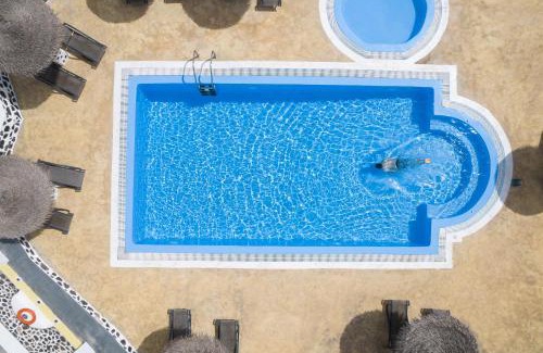 Emporio Casa | Mandilaria Studios