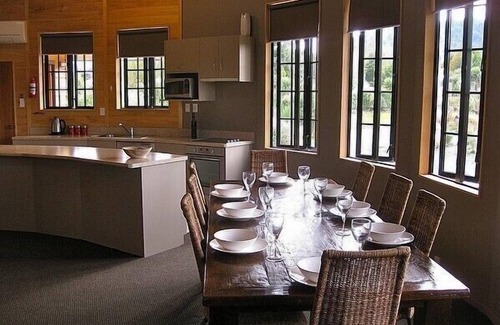 Ohakune Cabaña | Mangawhero - Chalet de estilo moderno de yurtas, Ohakune