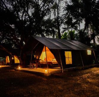Udawalawa Casa | Mango Safari Camping Udawalawe