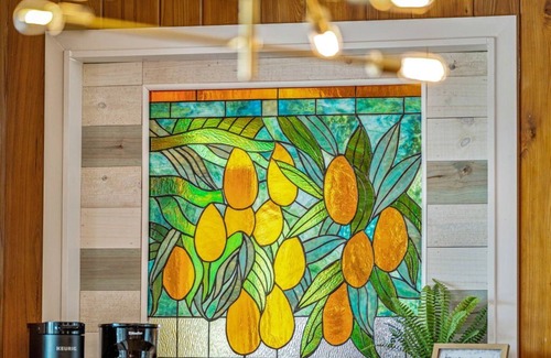 Tropic Casa | Mango Shores: Trendy Riverfront House w/Game Room, Speakeasy & Pool!