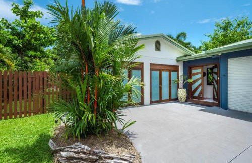 Clifton Beach Villa | Mango Wood Villa Tropical Coastal living