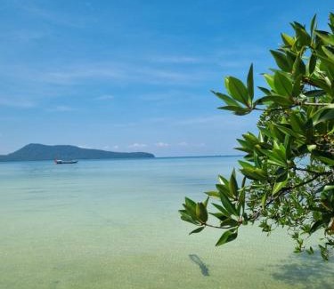 Koh Rong Sanloem Cabina | Mangrove Beach Bungalows