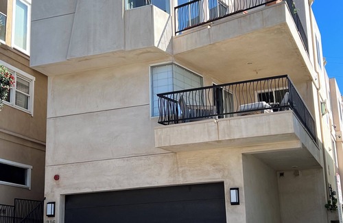 Sand Section Casa | Manhattan Beach Surf Haven
