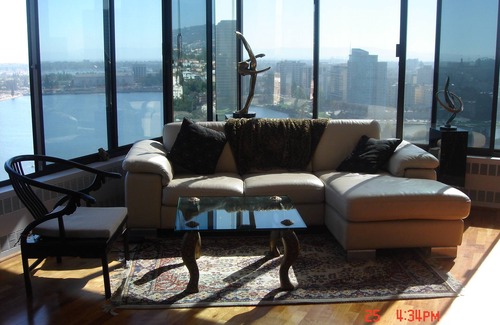 Oakland Apartamento | Manhattan Estilo Ejecutivo / Living Resort Con despejada Lake & vistas a la bahía