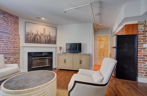 Charleston Historic District Condominio | Manhattan Suite: donde el lujo y la ubicación se encuentran / en el corazón de Chas histórico.