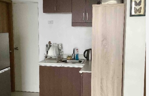 Ermita Condominio | Manila Bayscape Best location for sunsets, USA embassy,universities, hospitals.