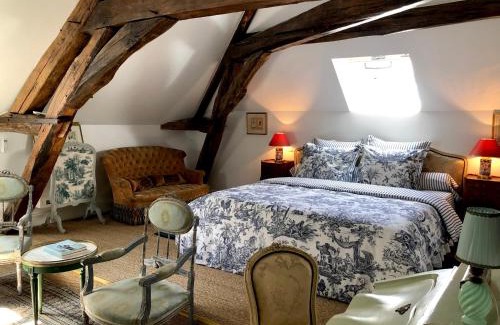 Taingy Casa | Manoir de La Croix Saint Louis "Luxury Guest House"