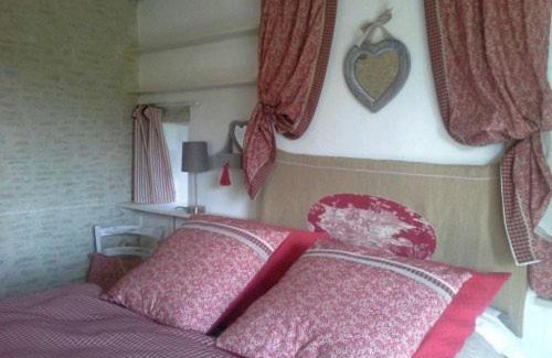 Gefosse-Fontenay Cama Y Desayuno | MANOIR de la RIVIERE