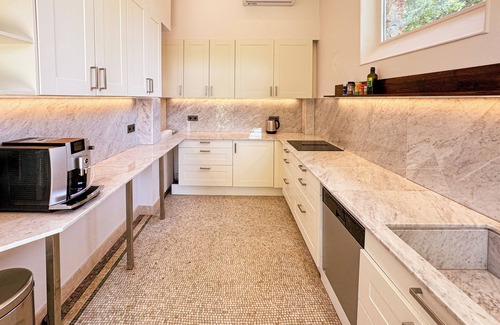 Parmain Casa | Manoir des 3 cèdres - 35 minutes paris - Swimming pool - SPA - Tennis - 23 people