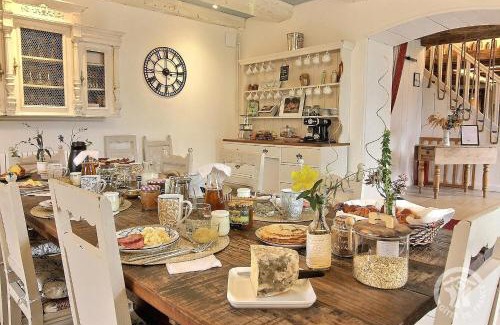 Saint-Helen Cama Y Desayuno | Manoir du bourg