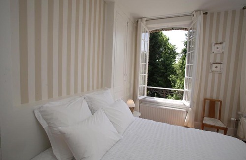 Saint-Martin-aux-Chartrains Cama Y Desayuno | Manoir Le Mesnil