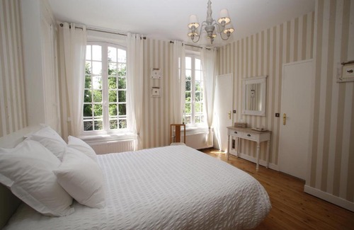 Saint-Martin-aux-Chartrains Cama Y Desayuno | Manoir Le Mesnil
