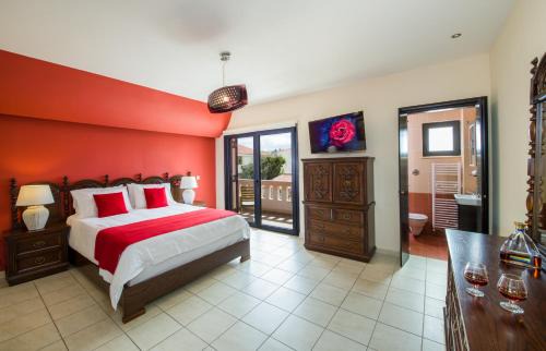 Agia Marina Apartamento | Manolia Dream Apartment 3-bedrooms 30m to the beach