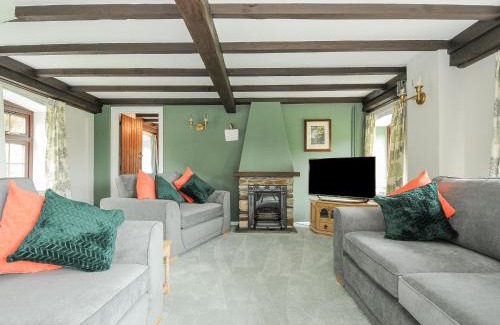 Saltash Casa | Manor Barn