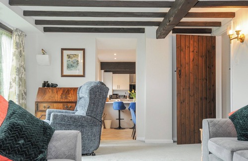 St Mellion Cabaña | MANOR BARN, pet friendly, country holiday cottage in Saltash