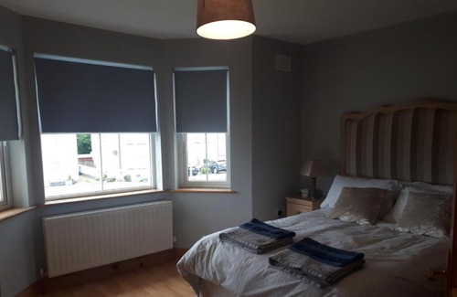 Manorhamilton Casa | Manor Holiday Home-Sleeps 8