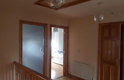 Manorhamilton Casa | Manor Holiday Home-Sleeps 8