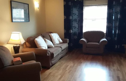 Manorhamilton Casa | Manor Holiday Home-Sleeps 8