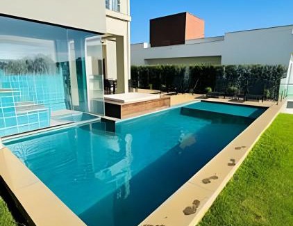 Capitolio Casa | Mansão Full com Hidro Melhor localização de Escarpas do Lago