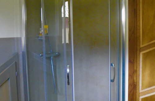Saint-Pierre Apartamento | Mansard en Villa, 2/4 camas, jardín, estacionamiento exterior, garaje