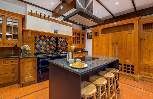 Carmarthen Casa | Mansión en Carmarthen con Piscina y Vistas