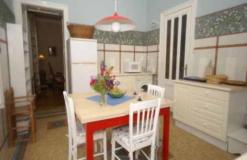 Vecoux Casa | Mansion in Vecoux with Pool and Garden