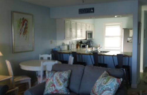 Manteo Condominio | Condominio frente al mar en el distrito histórico con vistas al puerto de Manteo!