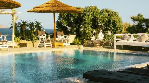 Kalafatis Hotel | Manu Mykonos Next to the Beach Quality Brand Villa & Bungalows