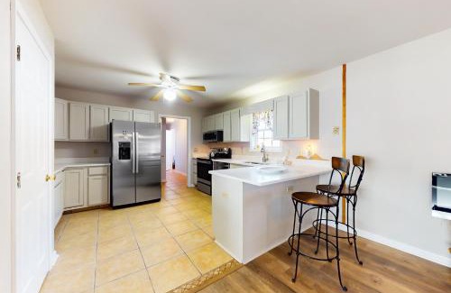 Maplewood Casa | Maplewood - 30 Bryn Mawr Dr.