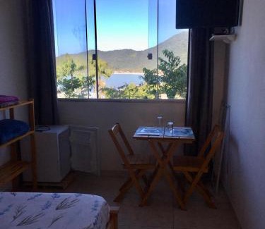 Trindade Casa | Mar Doce Lar Suítes Trindade