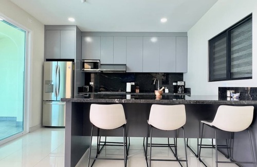 Rosarito Apartamento | Mar y Sol 15th Floor 3BR 2 BA Condo with pool