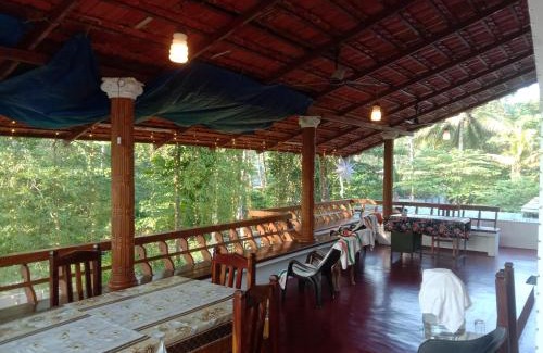 Alappuzha Casa | 'Marari Johns Homestay' Mararikulam, Alappuzha