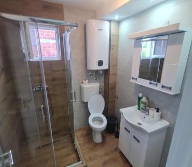 Vozdovac Apartamento | Marash stan na dan